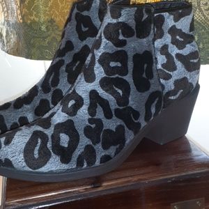 🐆TOO CUTE BOOTIES🐆